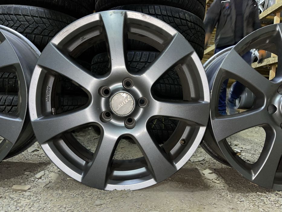 Графітові диски AUTEC 5/112 R17 7.5J ET38 універсальні 4шт