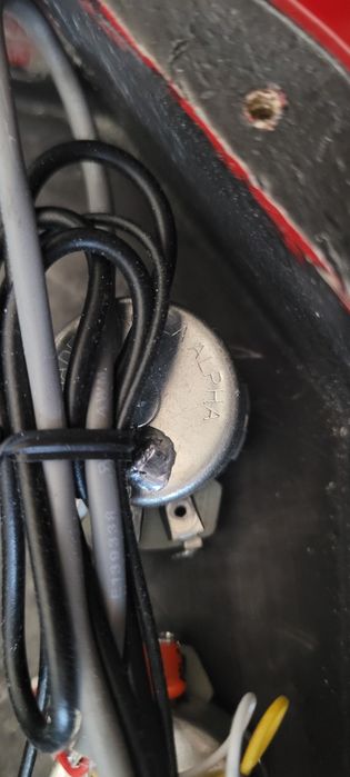 Gitara elektryczna Reverend Dirtbike Royale, ala SG, p-90, mojotone