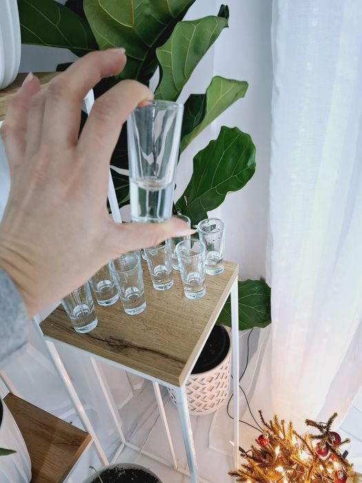 10 szt. kieliszki 20 ml do likieru wódki
Grube dno
