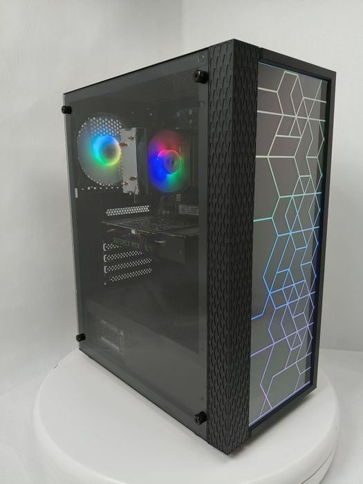 Komputer Gamingowy Ryzen 5 3600, 32 GB RAM, RTX 4070 Gaming,SSD,Win 11