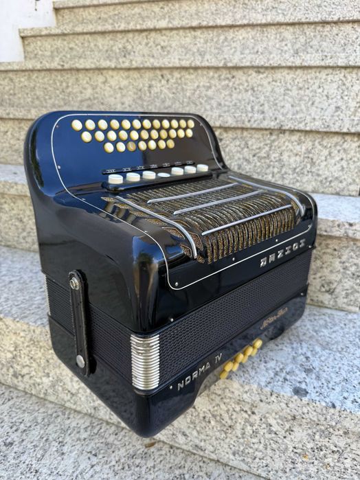 Concertina Hohner Norma IV 4 Voz. M 5 C