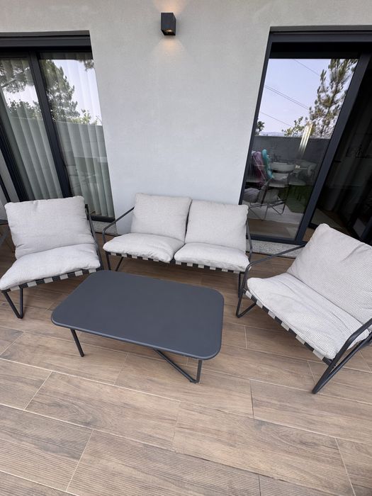 Conjunto Jardim, Sofá + mesa
