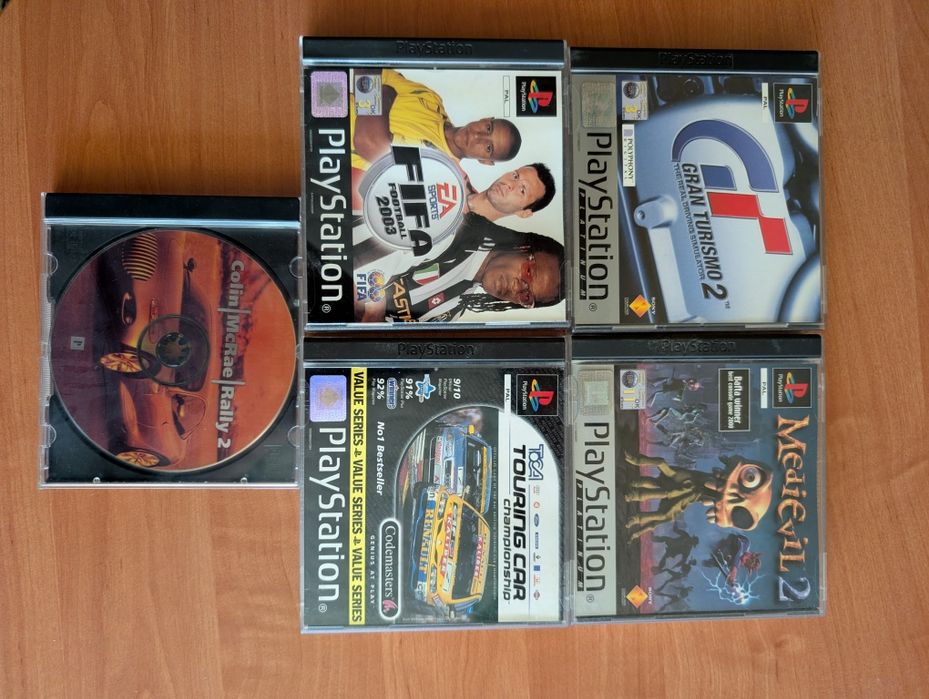 Konsole ps1 ps one PSX pełny zestaw plus gry i karta pamięci