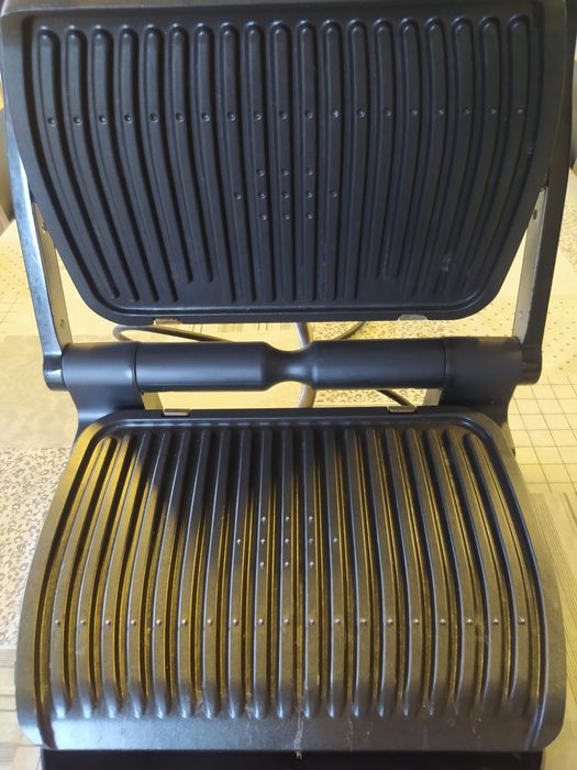 Grelhador Tefal OptiGrill+