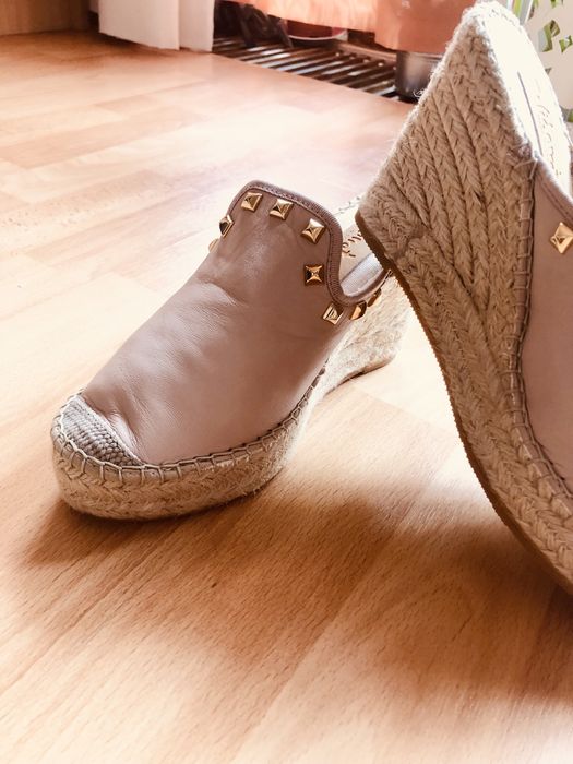 VIDORRETA espadryle , klapki skórzane 38