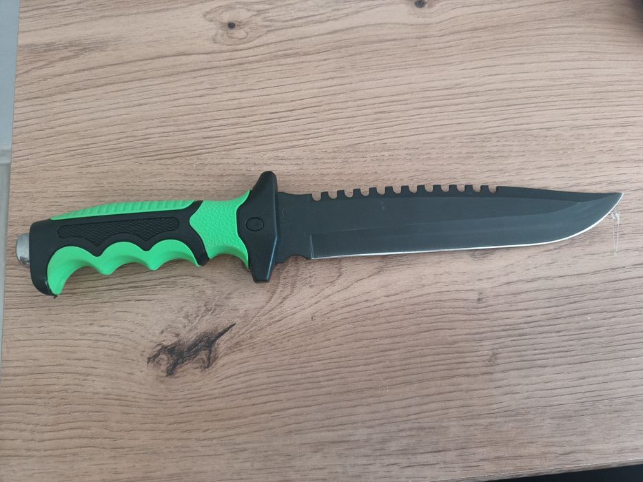 Nóż militaria kolekcjonerski