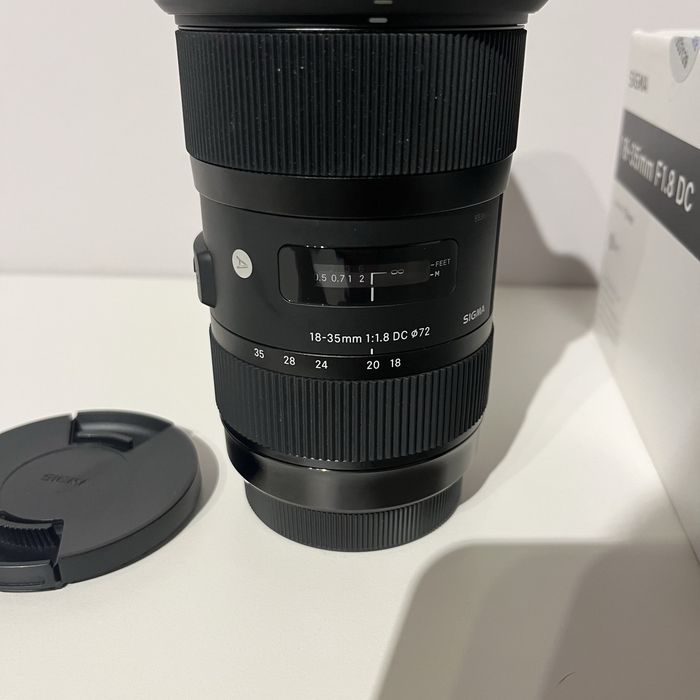 Sigma 18-35mm F1.8 DC HSM Art