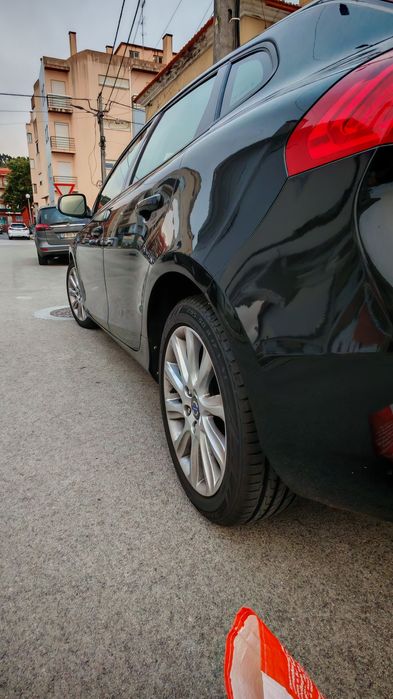 Volvo v40 D2 Kinect