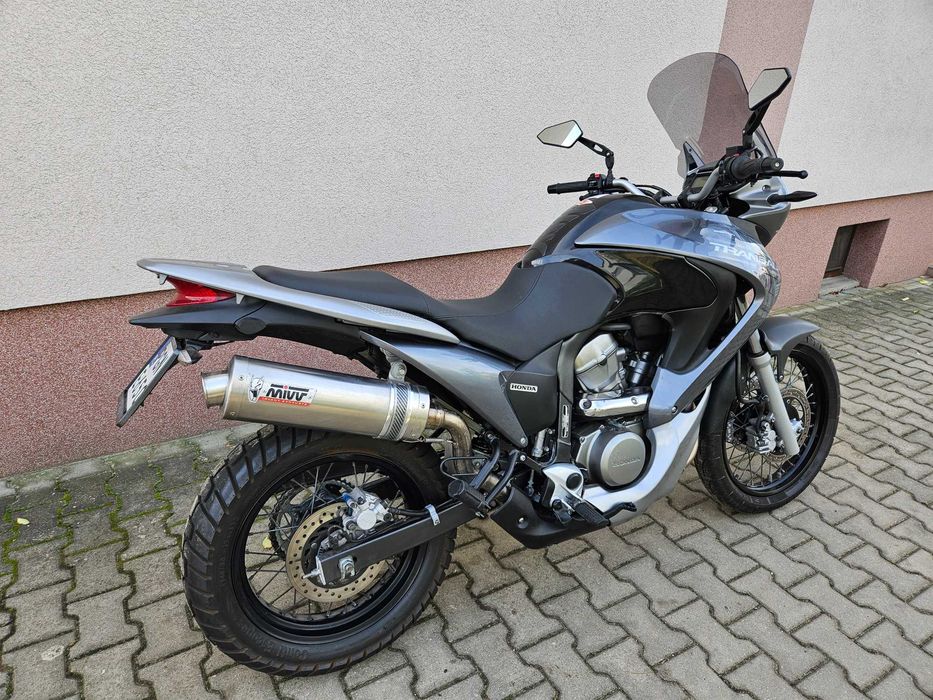 HONDA Transalp 700