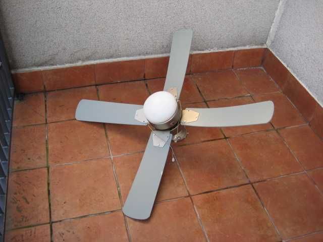 Lampa z wiatrakiem żyradnol 4-ram podsufitna pod sufit do pokoju