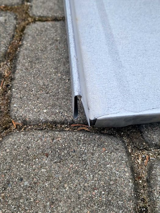 Blacha na dach ścianę