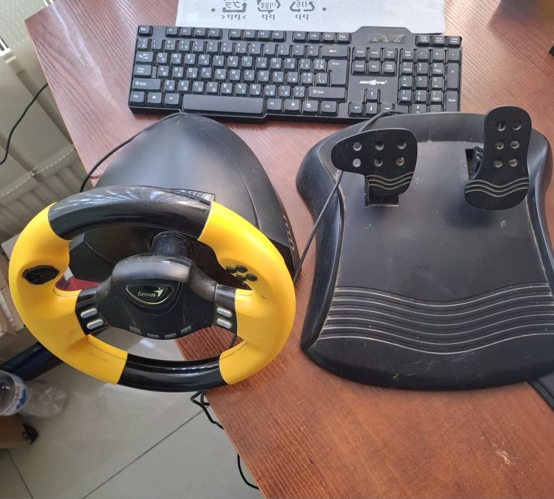 Игровой руль с педалями Genius Speed Wheel RV/Pedal: 1 041 грн ...