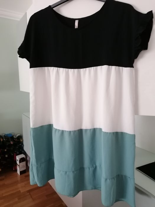 Vestido de verão curto - veste L/XL