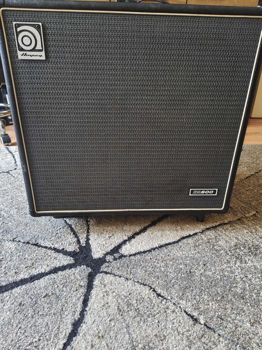 Ampeg BA-600-hybrydowe combo basowe 600W stan idealny