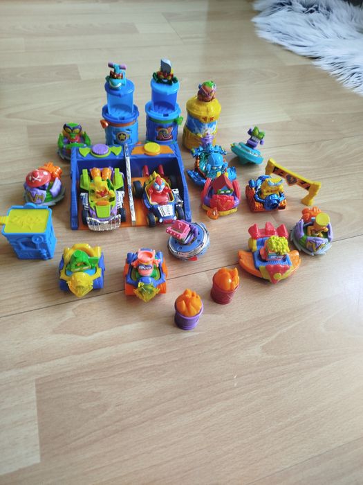 Zestaw pojazdów super zings
