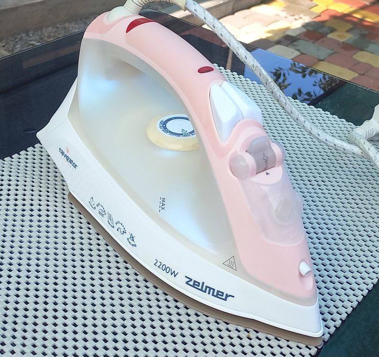 Праска Zelmer Comfort 28z021