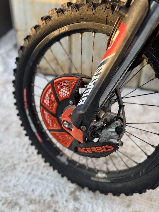 Мотоцикл KTM 300 EXC TPI SIX DAYS, 130 мотогодин