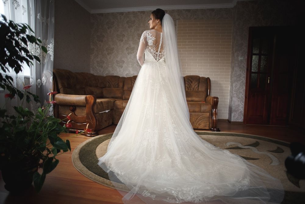 Весільна сукня Pollardi