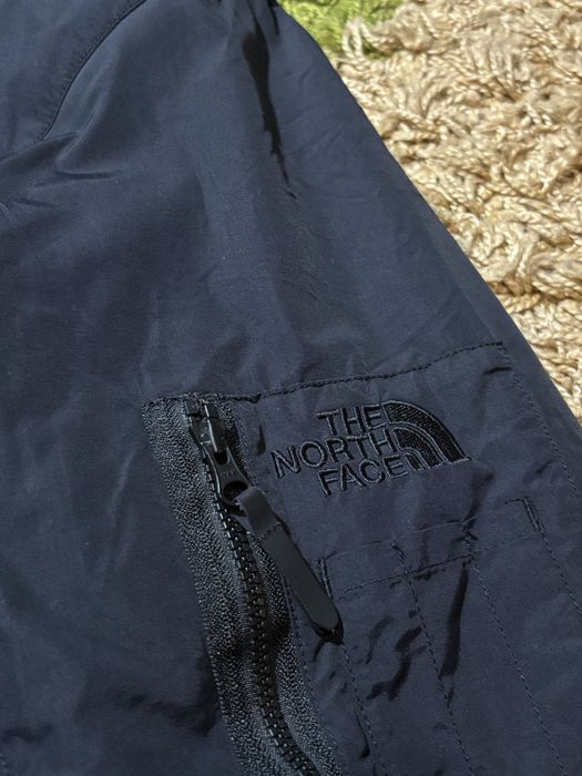 Бомбер , вітровка the north face