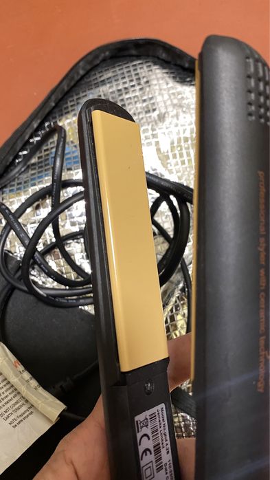 Утюжок ghd