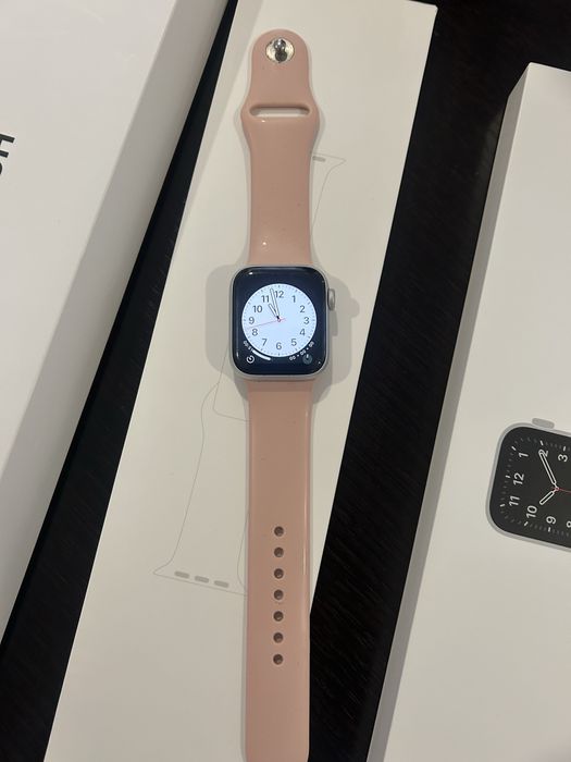 Apple watch SE silver aluminum 40 mm