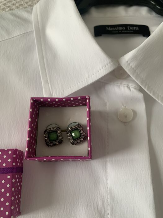 Сережки пусети зі смарагдом, імітація, біжутерія, нові