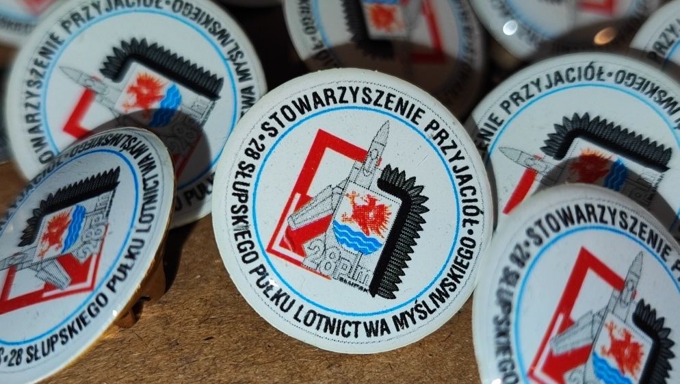 Pins odznaka stowarzyszenie przyjaciół 28 pułku lotnictwa Redzikowo