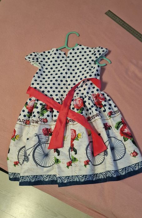 Sukienka dziewczęca