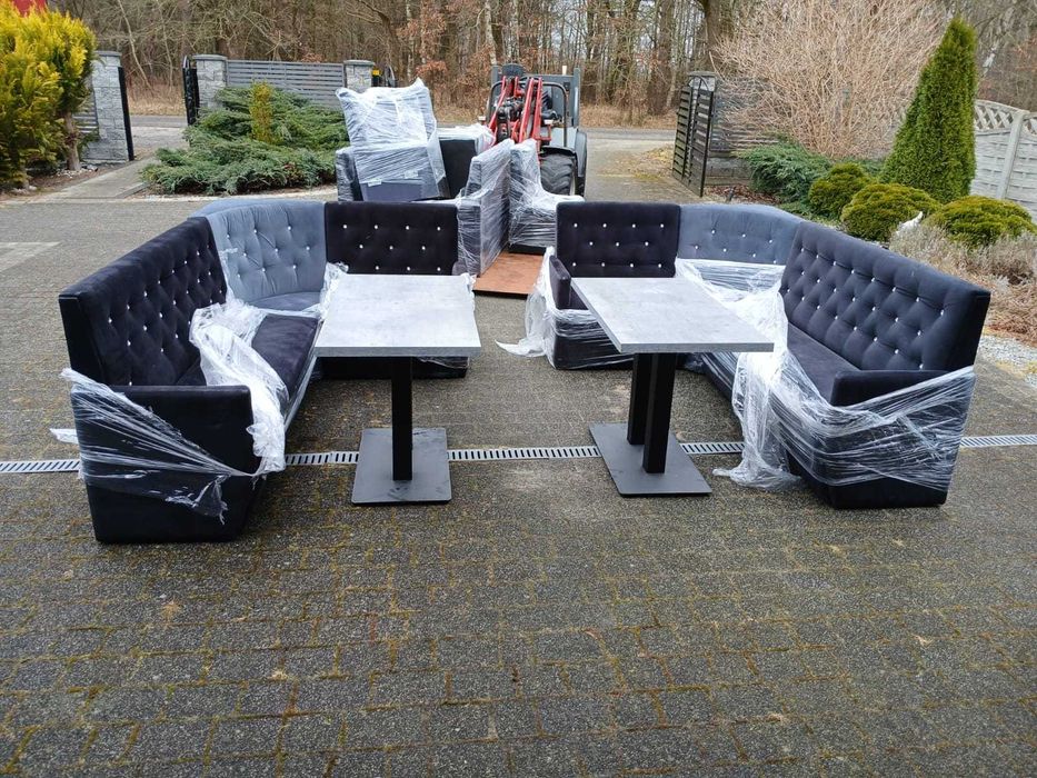 Loże/ narożniki ze stolikami do lokalu użytkowego