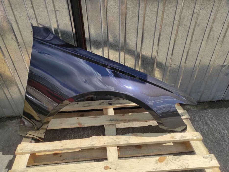 Audi A6 C7 Крило переднє