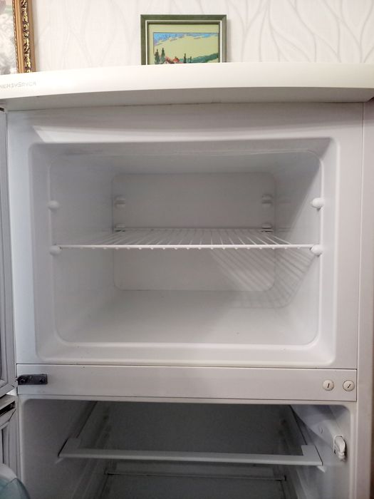 Холодильник Electrolux