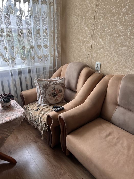 Продам мʼяку частину в гарному стані