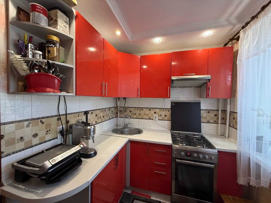 Продам 2к квартиру з євроремонтом, Виставка. VRV ID: 33062