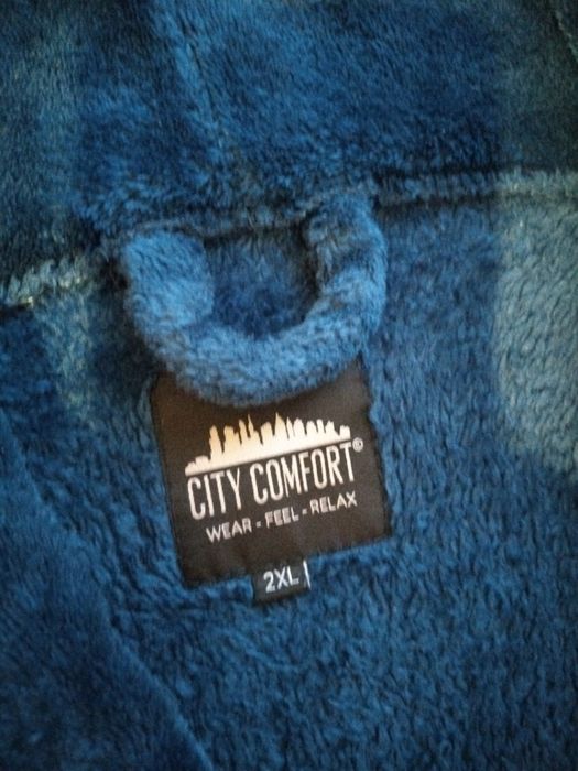 Халат чоловічий  2XL  poзмір 50  . 170-180 cм.