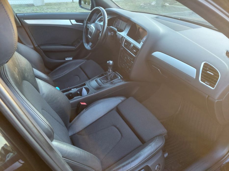Audi A4 2.0 D, S-line, Ledy, skora, bogata wersja