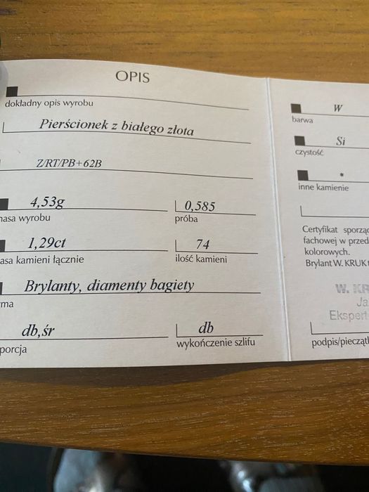 Pierścionek z białego złota z brylantami oraz diamentami