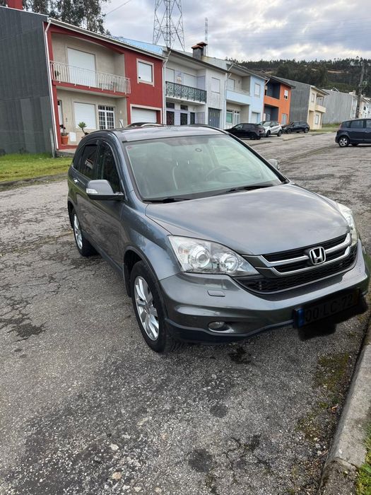 Honda CR-V  conforto,espaço e fiabilidade
