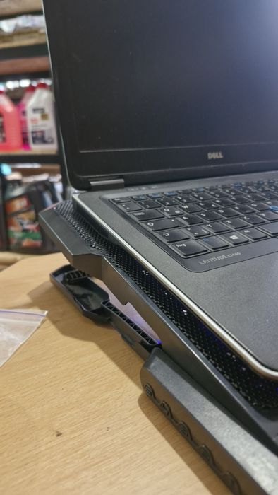 Продам ноутбук Dell Latitude E7440 б/у