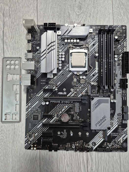потужний сет Intel Core i9-10850K 10ядер\20пот 5.2ГГц з відео + плата ASUS Z490. Trade-in