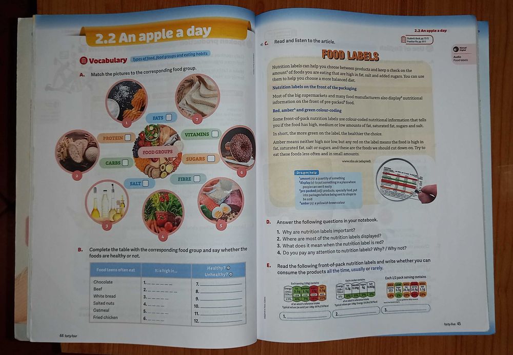 Cadernos atividades 8° ano