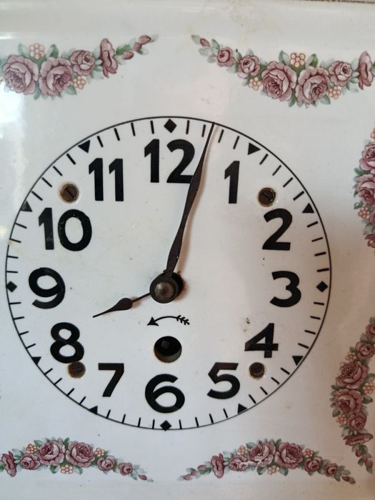 Stary zegar kuchenny