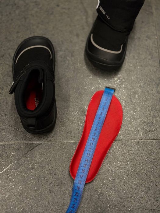 Демісезонні barefoot черевики reima hyppii 27 розміру