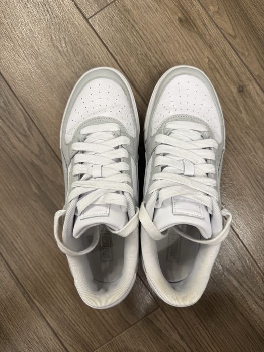 Продам кросівки Puma