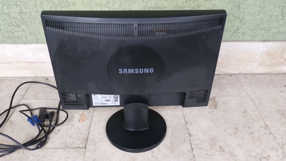 Monitor Samsung 22 cale