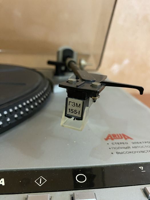 Вініловий програвач Ария-102