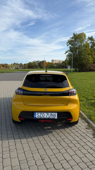 Peugeot 208 GT  !!!