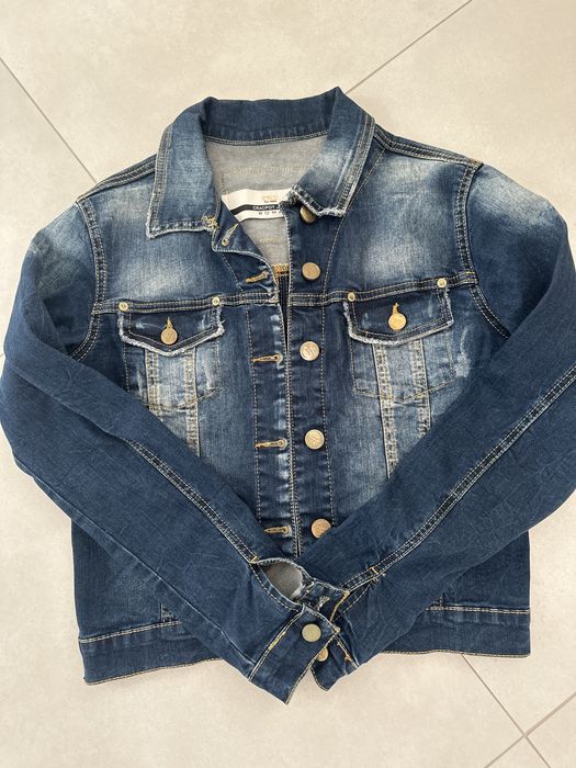 Женская джинсовая куртка