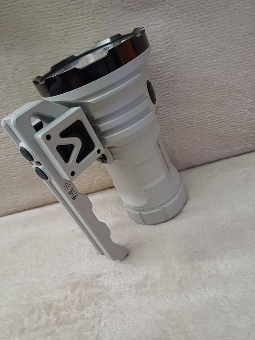 Latarka Manker MK38