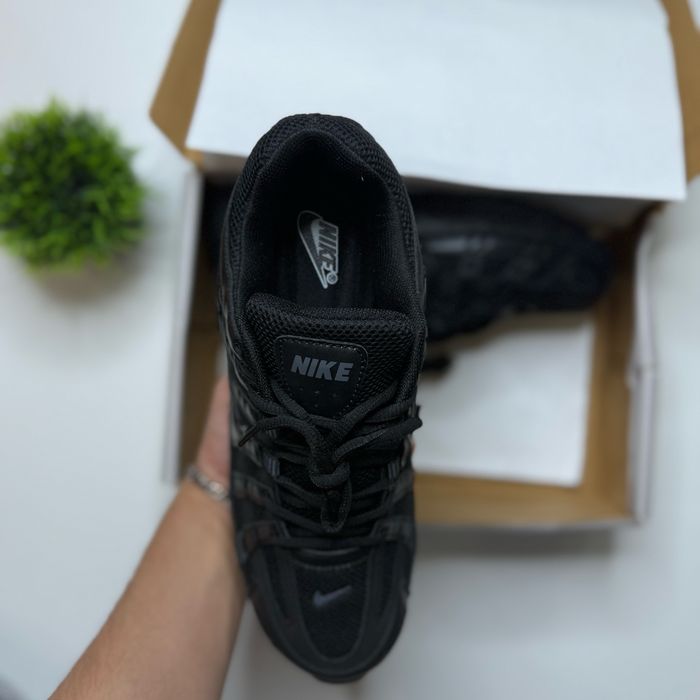 Кроссовки Nike p-6000