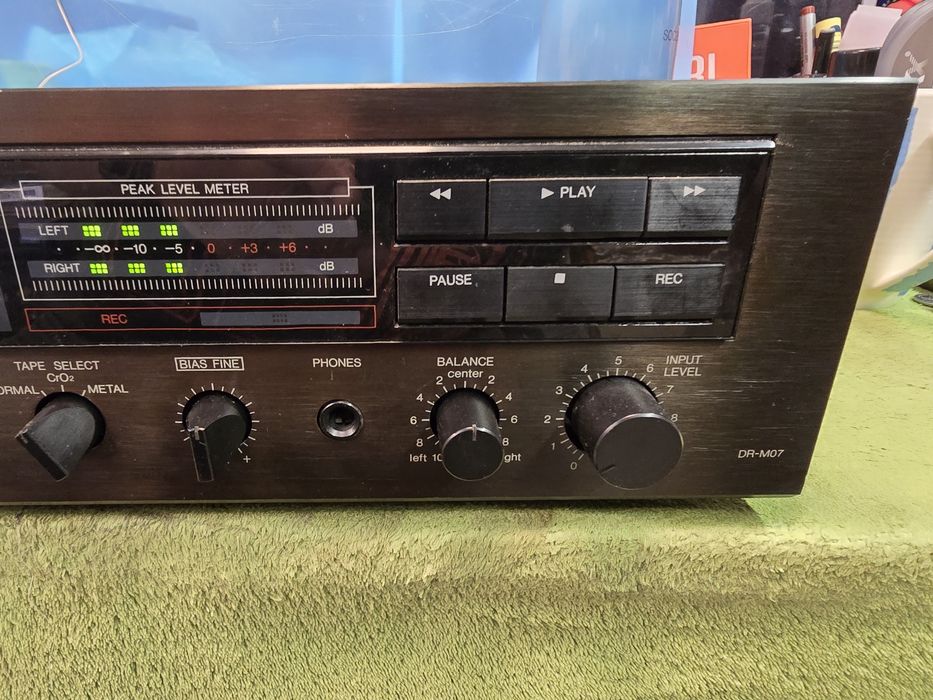 DENON DR-M07 deck magnetofon kasetowy.